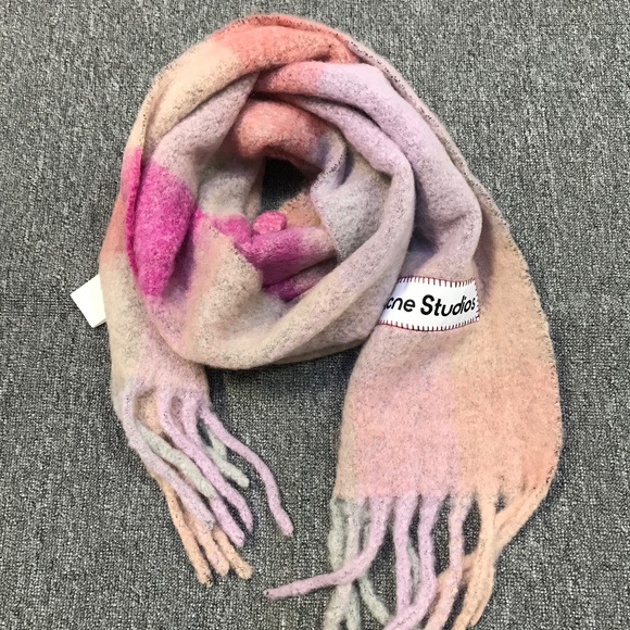 🆕ACNE STUDIOS🧿MOHAIR CHECKED SCARF - Picture 1 of 5